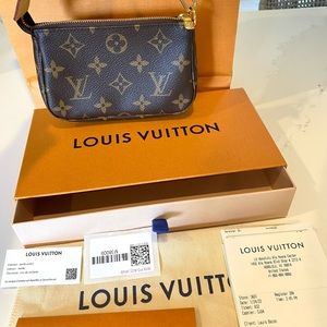 Authentic NEW Louis Vuitton MINI POCHETTE ACCESSOIRES